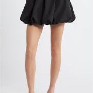 Zara Black Mini Puff Skirt